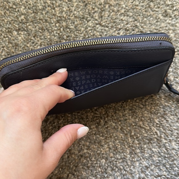 Kate Spade Wallet - Picture 3 of 8